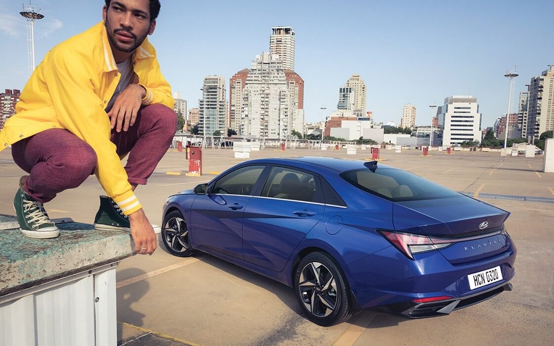 Hyundai Elantra 2023