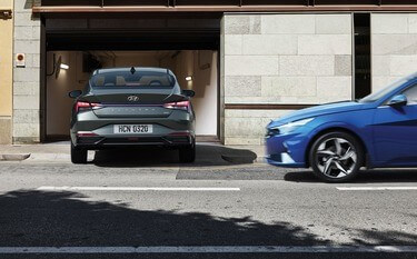Hyundai Elantra 2023