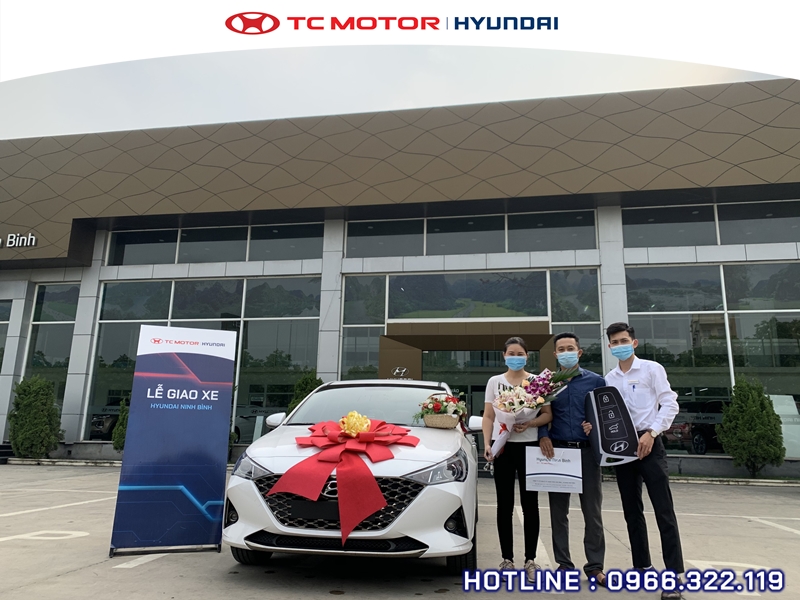Hyundai Ninh Bình giao xe tới khách hàng tháng 7 Hyundai Ninh Bình giao xe tới khách hàng tháng 7